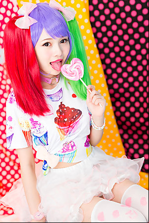 Shuri Atomi Sucks Candy Dick